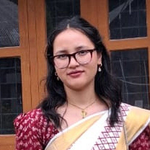 Bahunlang Nongsiej, Kindergarten teacher