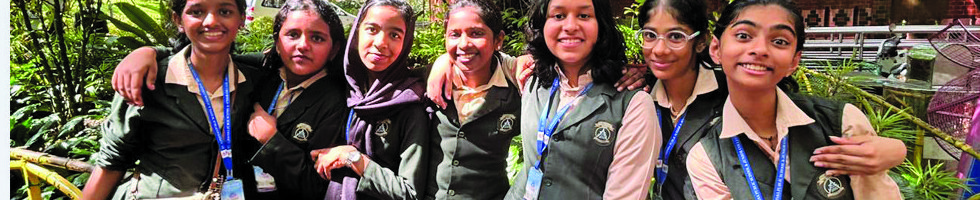 Students posing during school study tour
