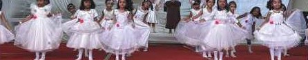 Kindergarten angel dance performance